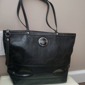 Coach shoulder bag